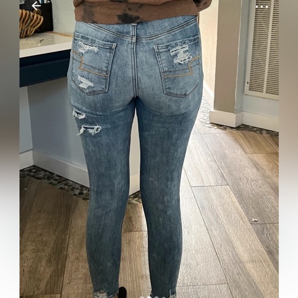 Jeans - Picture 2 of 4